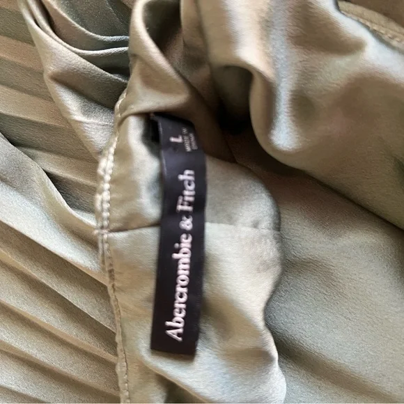 Abercrombie & Fitch Green Halter Pleated Dress - Picture 6 of 6